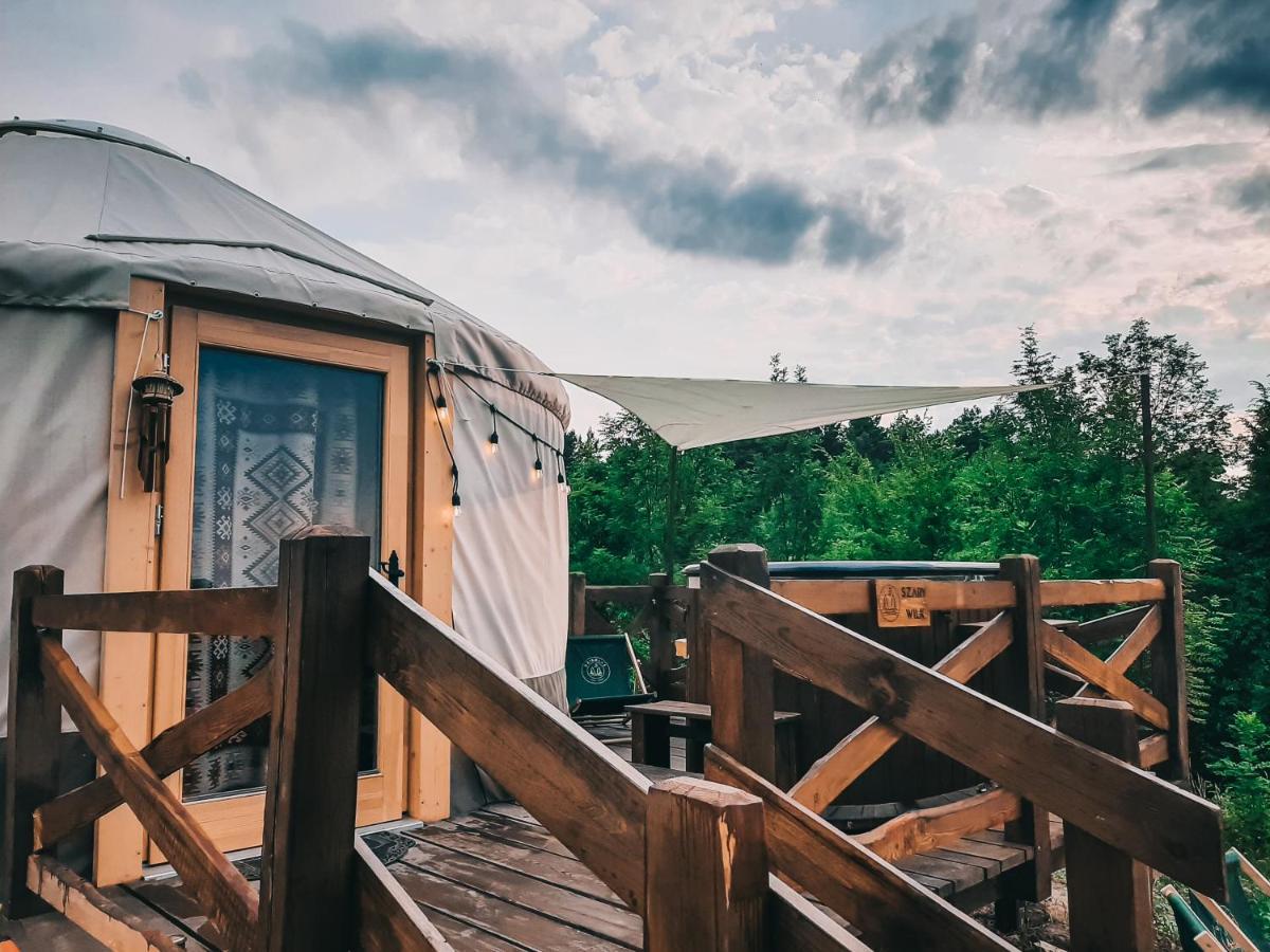 Jurty Z Widokiem, Prywatna Balia- Dzikolas Glamping Krasnobrod Luaran gambar