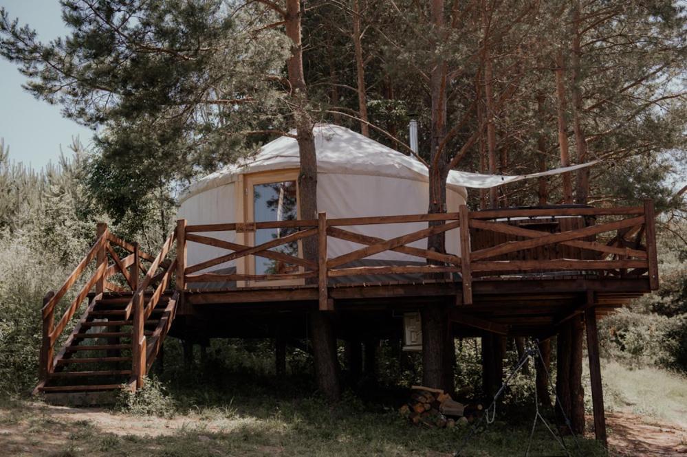 Jurty Z Widokiem, Prywatna Balia- Dzikolas Glamping Krasnobrod Luaran gambar