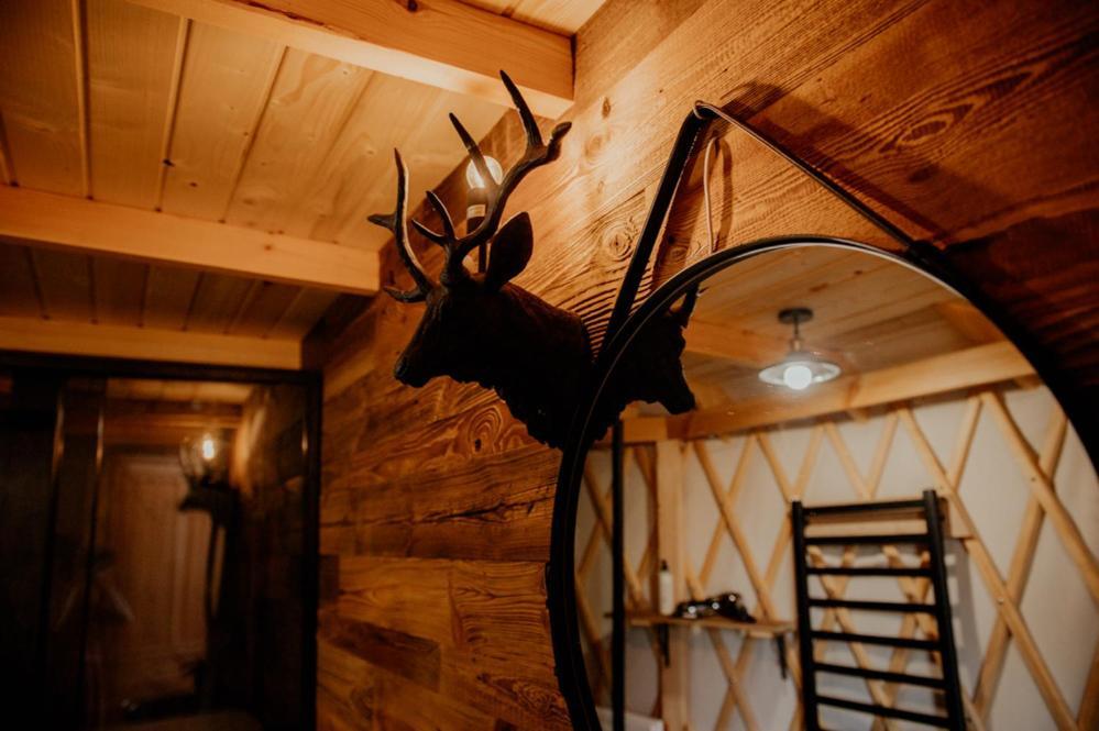 Jurty Z Widokiem, Prywatna Balia- Dzikolas Glamping Krasnobrod Luaran gambar